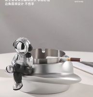 宇航員煙灰缸